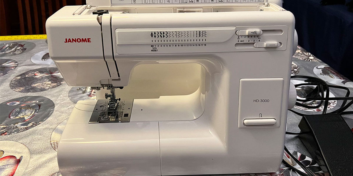 Janome hd3000 review